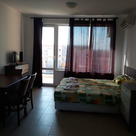 Anna Marina Apartments 圣弗拉斯 外观 照片