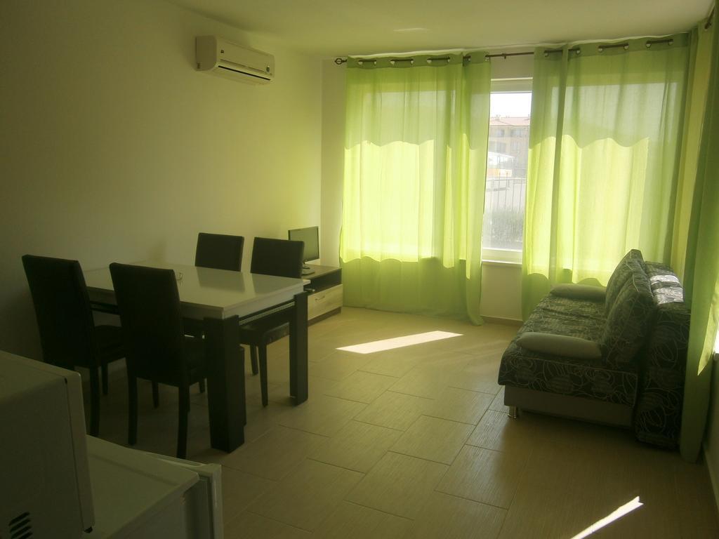 Anna Marina Apartments 圣弗拉斯 客房 照片