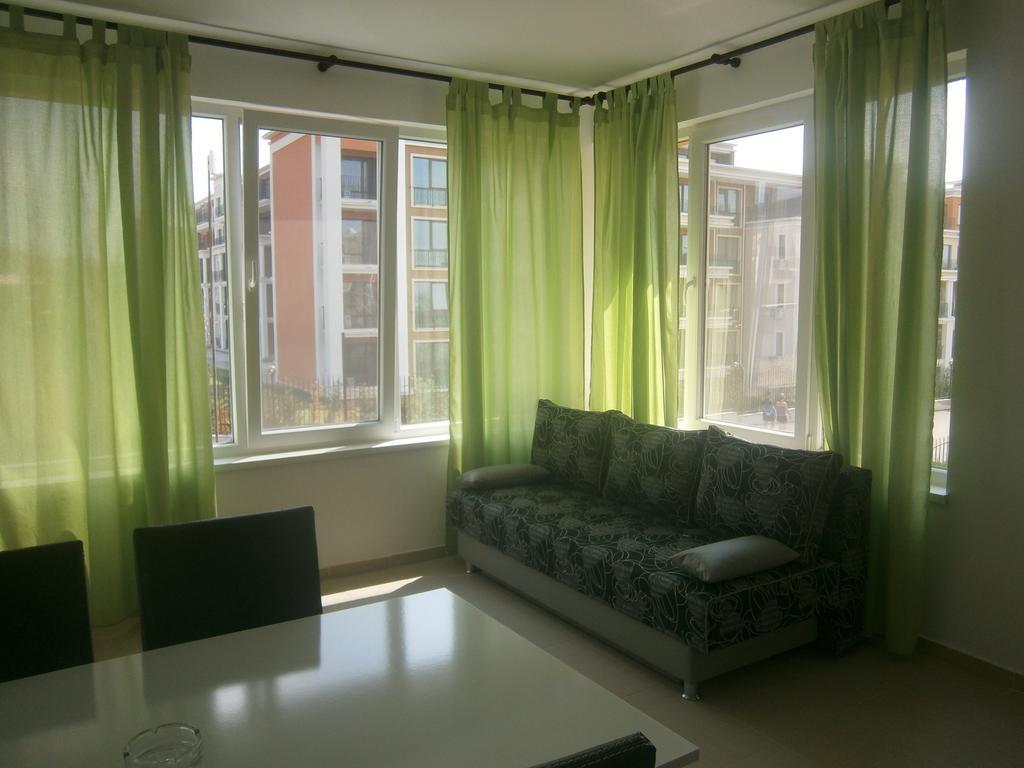 Anna Marina Apartments 圣弗拉斯 外观 照片
