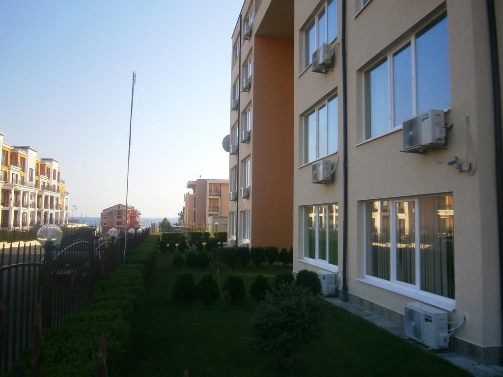Anna Marina Apartments 圣弗拉斯 外观 照片