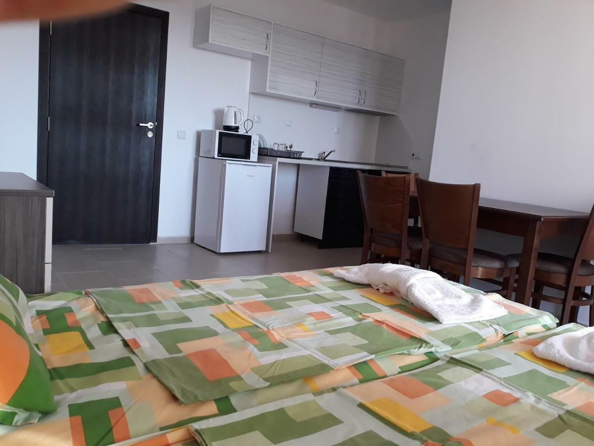 Anna Marina Apartments 圣弗拉斯 外观 照片