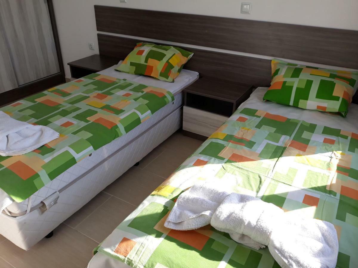 Anna Marina Apartments 圣弗拉斯 外观 照片